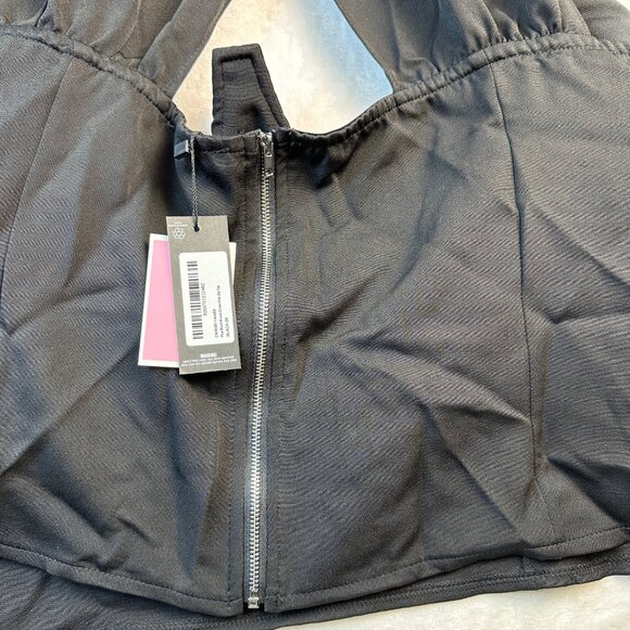 PrettyLittleThing Black Crossover Zip Top Size 24 Statement Bold Top NWT 🖤 - Picture 8 of 11